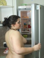 Naked teenage plumper hits the kitchen by night