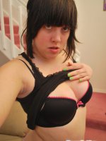 Sexy young fatty with nice tits and smoothie stripping