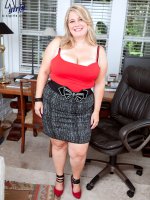 The Bust Stops Here - CJ Woods - BBW