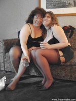 Plumper girlfriends enjoy themselves